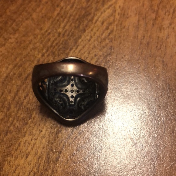 Pretty Costume Rhinestone Ring - Picture 9 of 16